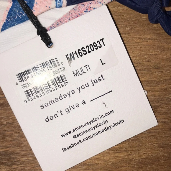 Some days lovin large bikini - Picture 5 of 6